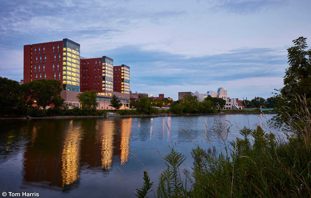 Catlett Residence Hall, University of Iowa. Courtesy of Tom Harris.